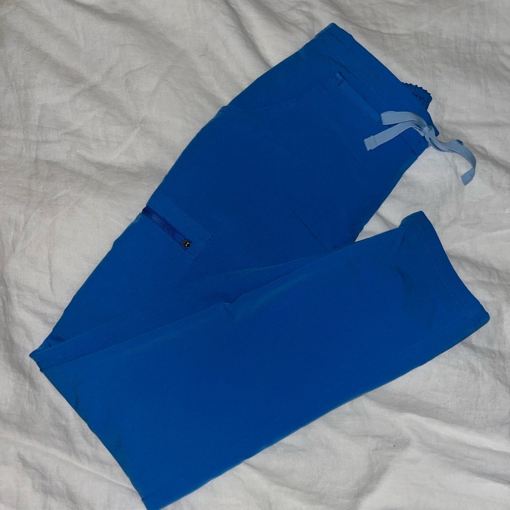 Figs Women’s Capri Blue Yola Skinny Scrub Pant